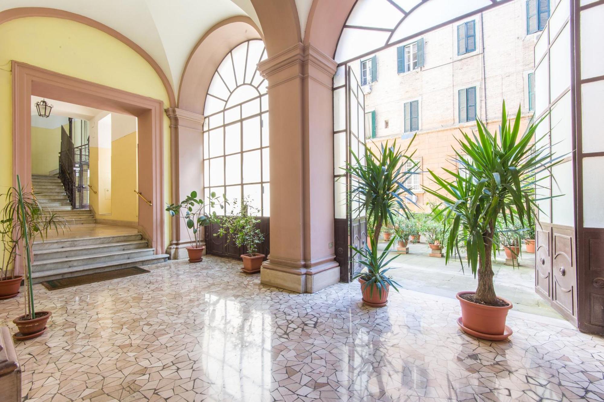 Penta Luxury House — Foto’s 1